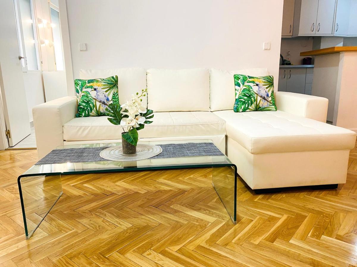 Palacio Apartments Madrid Buitenkant foto