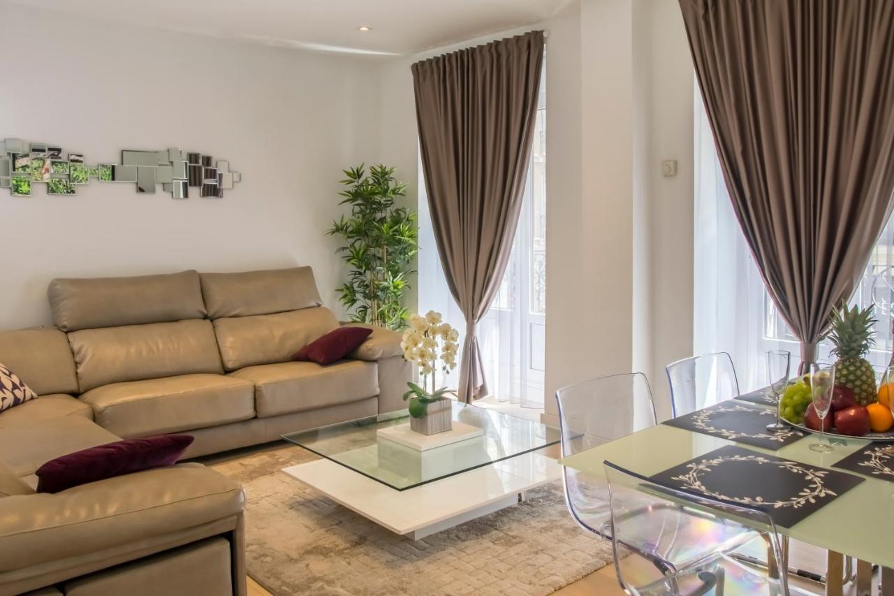Palacio Apartments Madrid Buitenkant foto