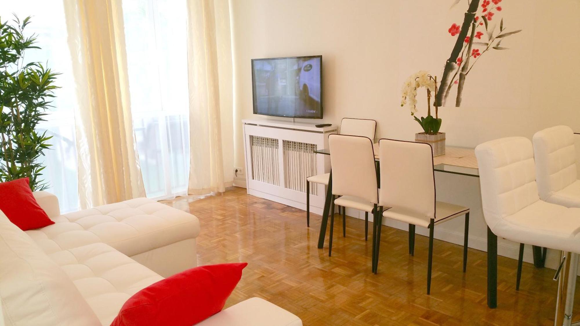 Palacio Apartments Madrid Buitenkant foto